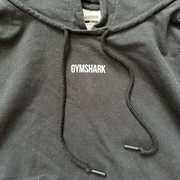 Gymshark cropped black lightweight hoodie - Picture 2 of 4